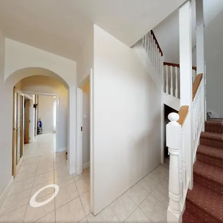 White House בית הארחה זלקרוס