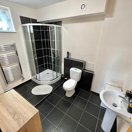 White House 3* זלקרוס