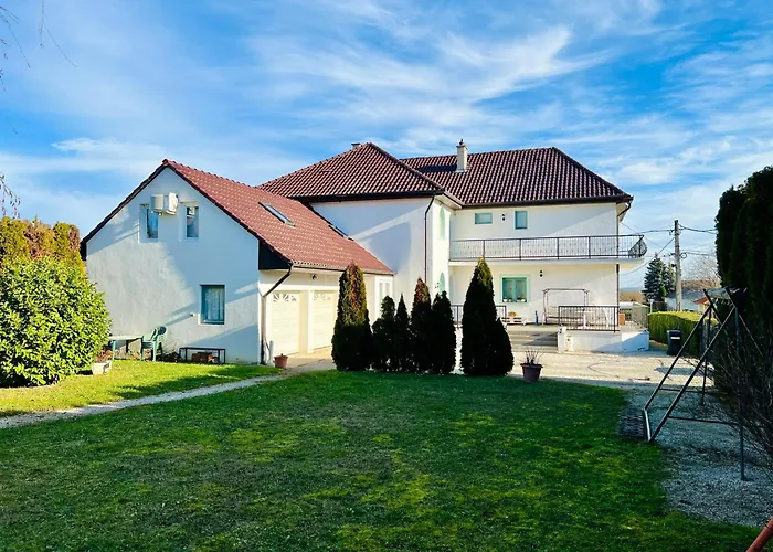 Vendégház White House 3*